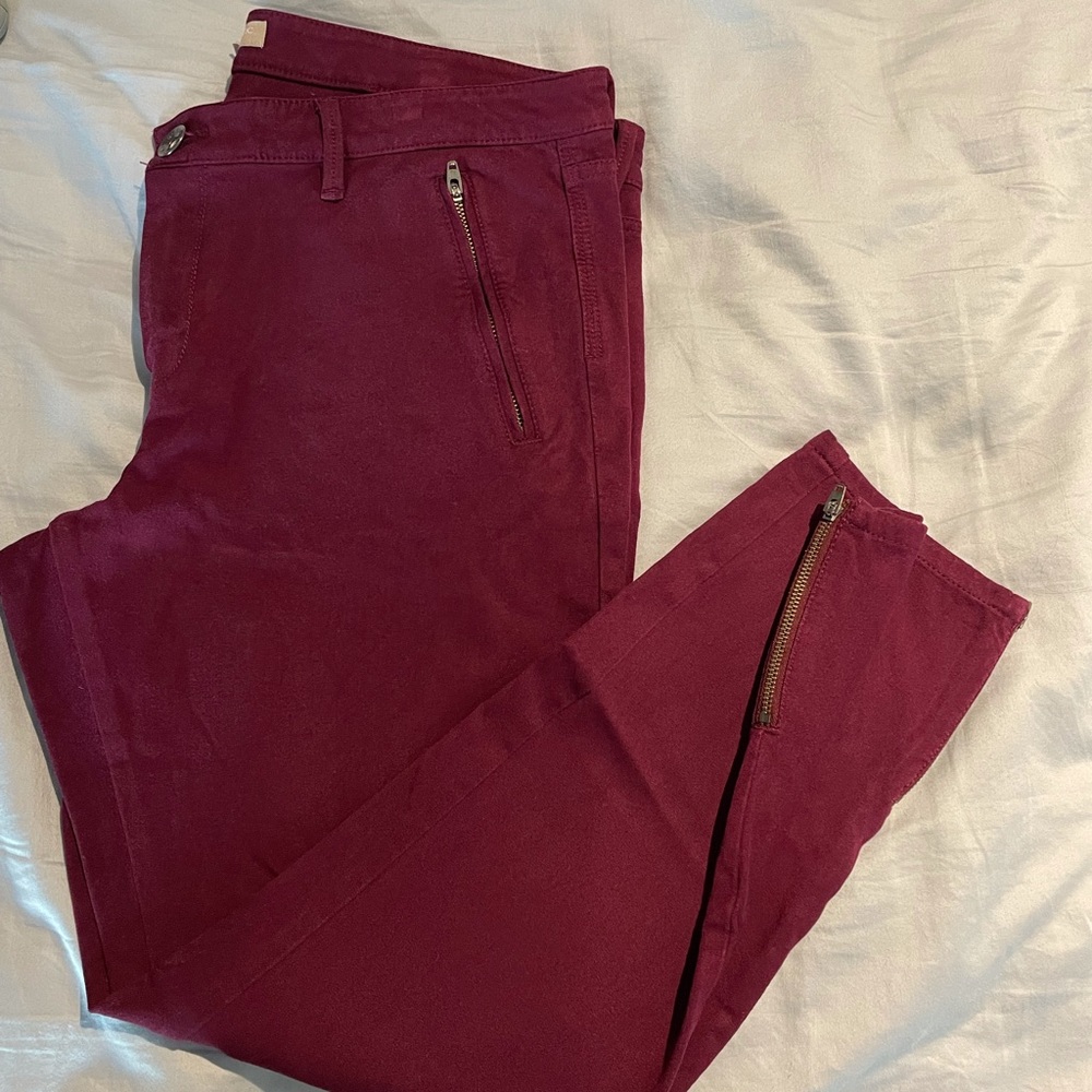 Banana Republic pants 12R Burgundy